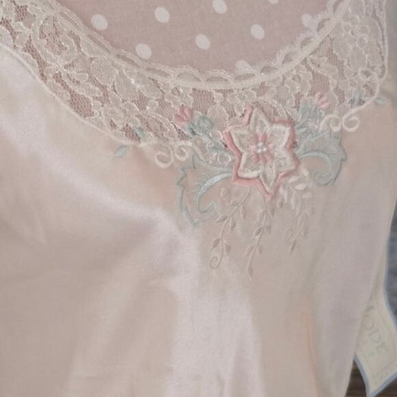 Vintage 90s Val Mode Cream Chemise - Size Small, NWT - Picture 4 of 11